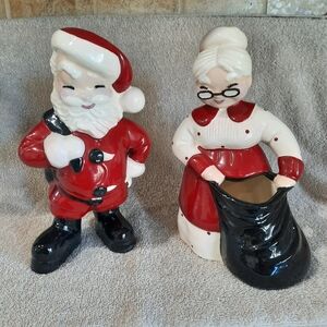 Vintage Santa and Mrs. Claus Ceramic Figurines/ Planters